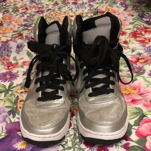 Silver Nike Air ✔️